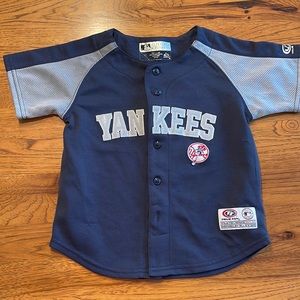 Yankees jersey
